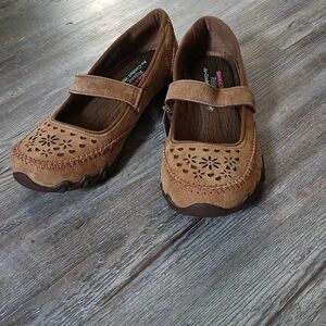 Skechers Relaxed Fit Air Cooled Memory Foam leather Mary Jane shoes Sz 8 NWT